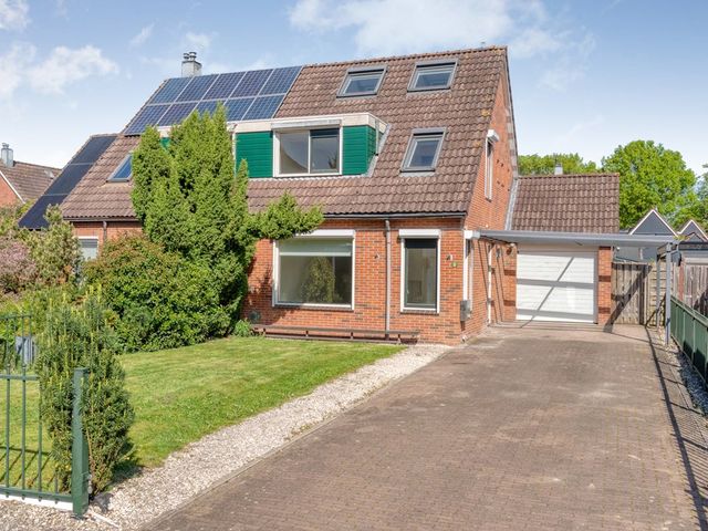 Het Roefje 15, Hoogeveen