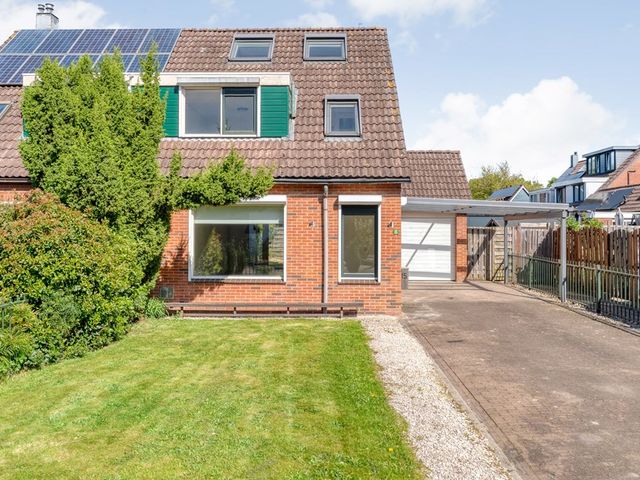 Het Roefje 15, Hoogeveen