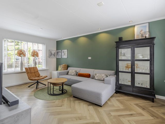 Kuyperstraat 1, Hardinxveld-Giessendam