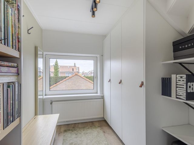 Kuyperstraat 1, Hardinxveld-Giessendam