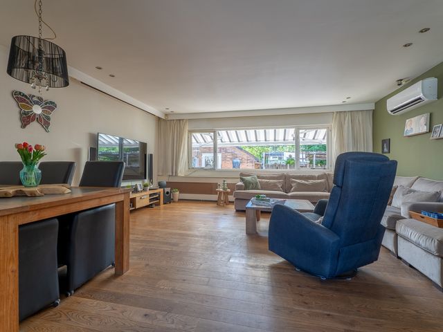 Reigerplein 8, Spijkenisse