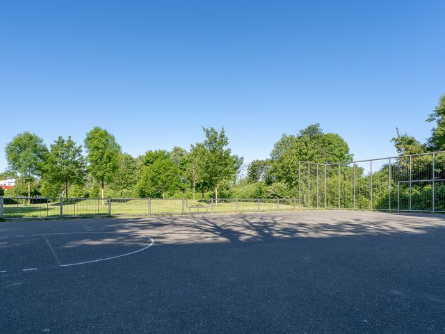 Reigerplein 8, Spijkenisse