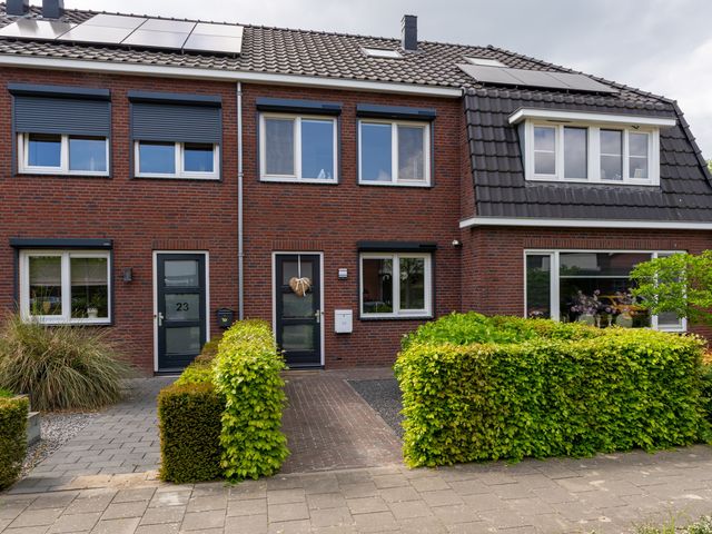 Dokter Esseveldlaan 25, Andel