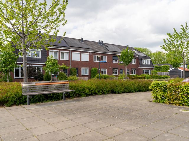 Dokter Esseveldlaan 25, Andel