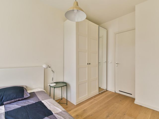 Van Nijenrodeweg 837, Amsterdam