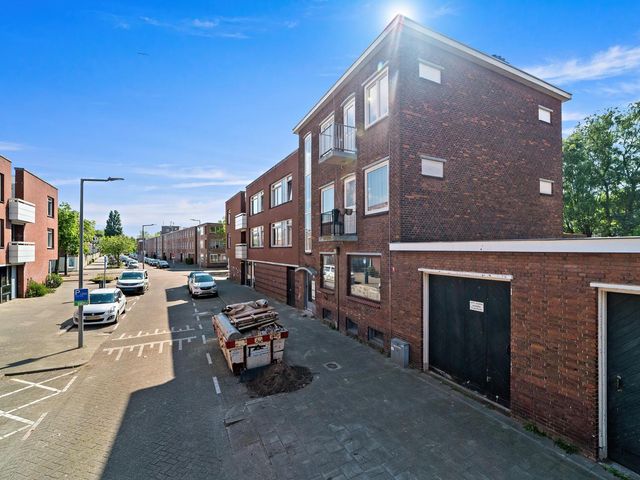 Meester Arendstraat 50C, Rotterdam