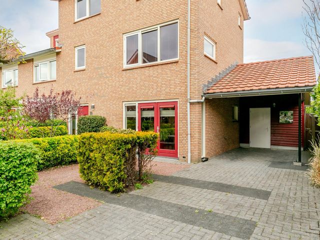 Moeraswederik 30, 's-Gravenhage