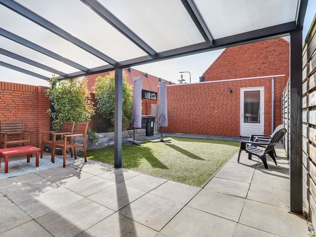 Bisschop Janssensstraat 18, Tilburg