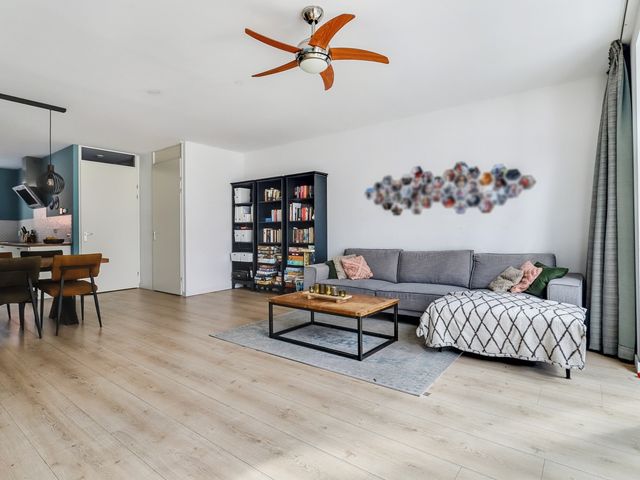 Bisschop Janssensstraat 18, Tilburg