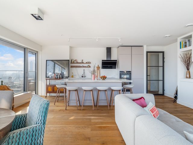 Baan 48F, Rotterdam