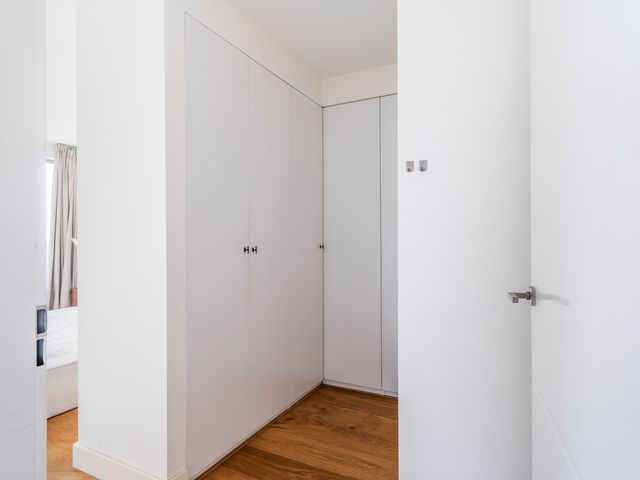 Baan 48F, Rotterdam