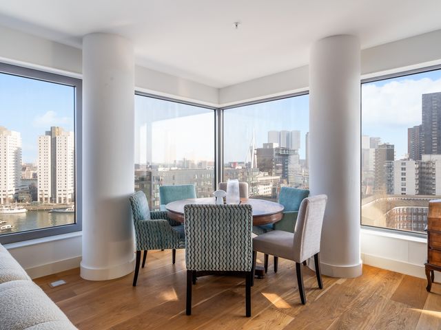 Baan 48F, Rotterdam