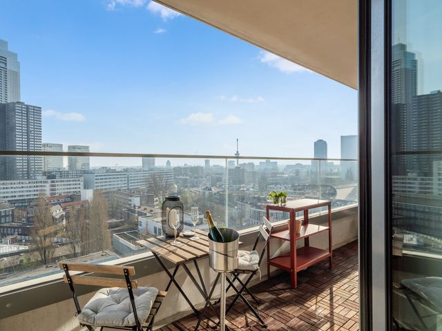 Baan 48F, Rotterdam