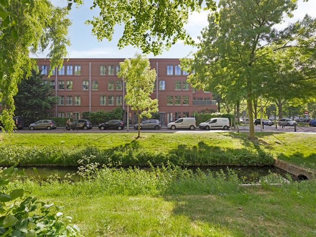 Hoogeveenlaan 3, Den Haag