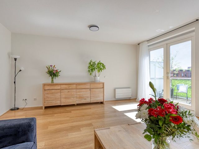 Hoogeveenlaan 3, Den Haag