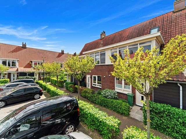 Boumare 80, Maasland
