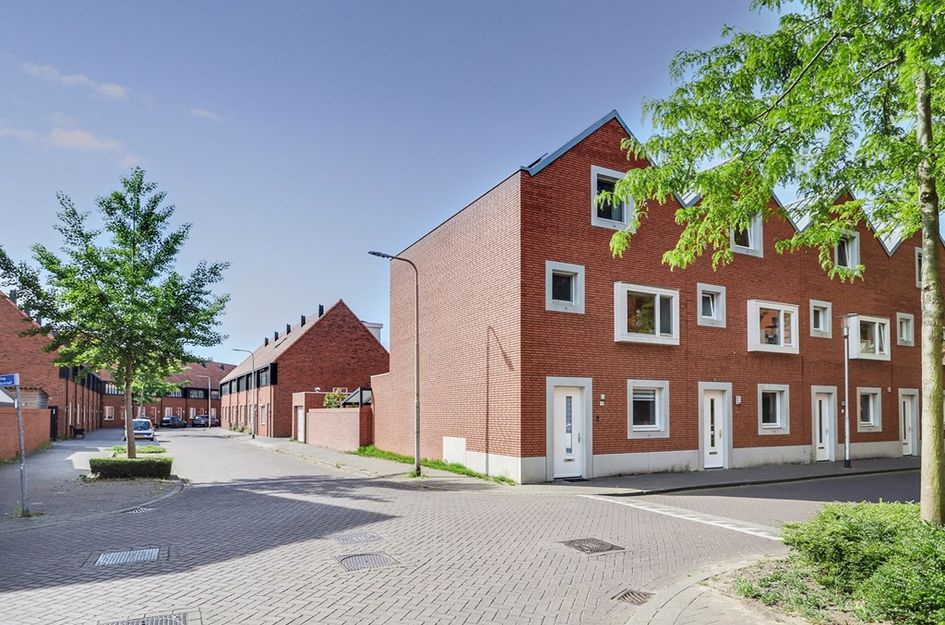 Bisschop Janssensstraat 18