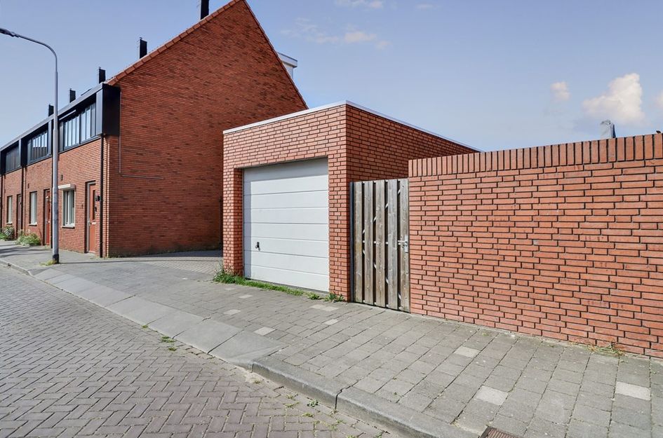 Bisschop Janssensstraat 18