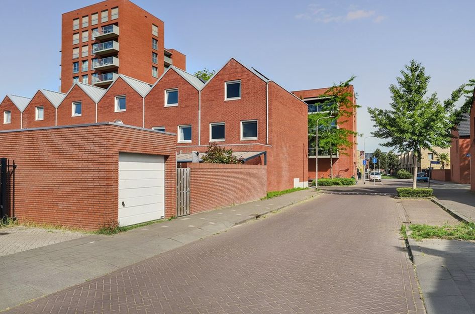 Bisschop Janssensstraat 18