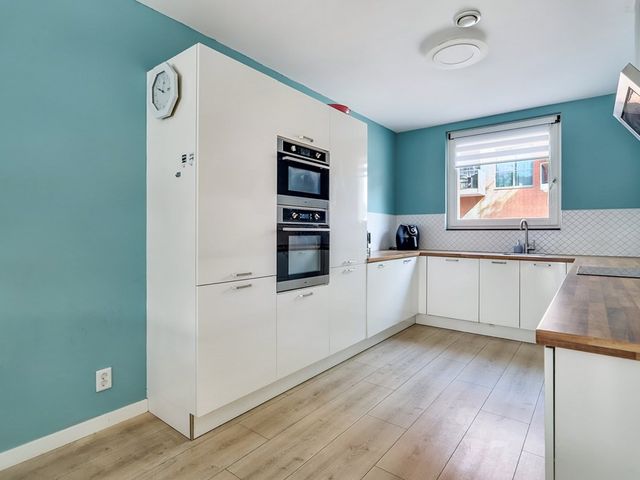 Bisschop Janssensstraat 18, Tilburg