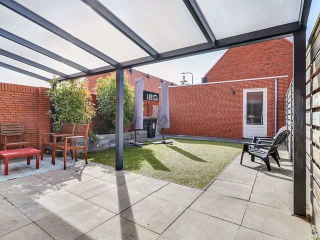 Bisschop Janssensstraat 18, Tilburg