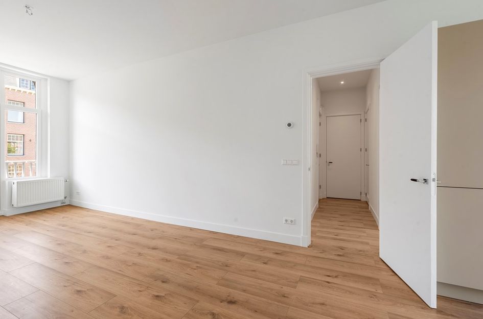 Admiraal De Ruijterweg 160 2
