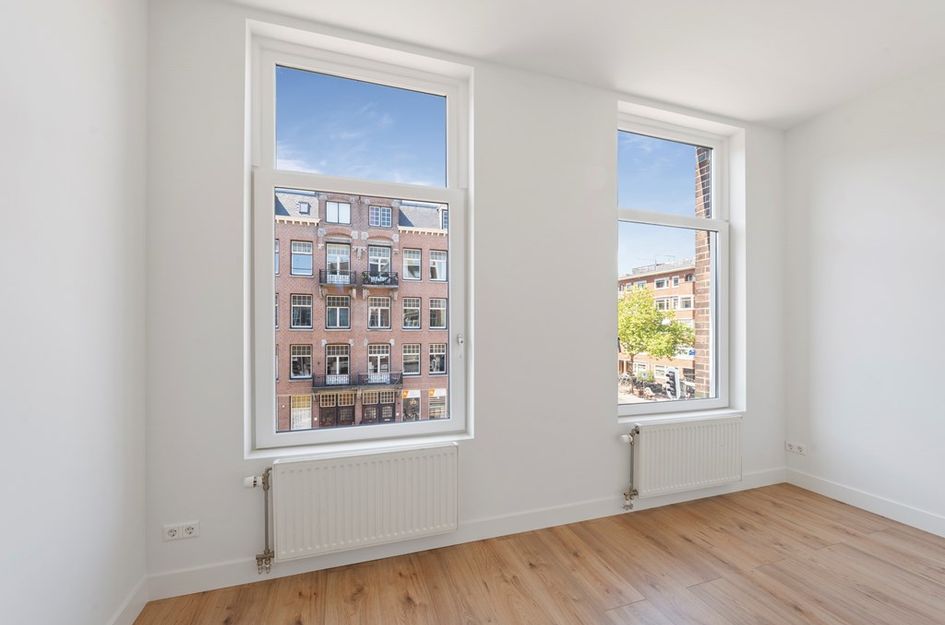 Admiraal De Ruijterweg 160 2