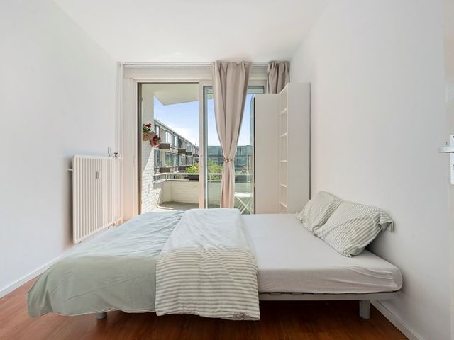 Meander 895, Amstelveen