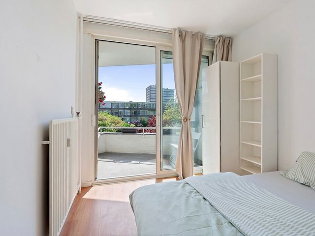 Meander 895, Amstelveen