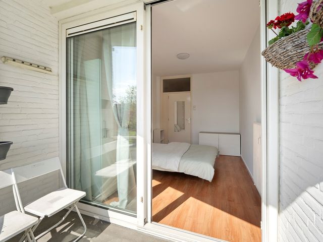 Meander 895, Amstelveen