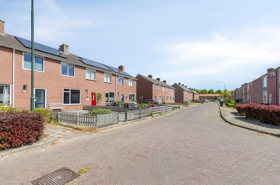 Prins Bernhardstraat 50