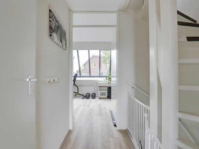 Parklaan 25, De Lier