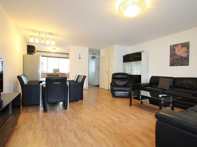 Asserring 123, Amstelveen