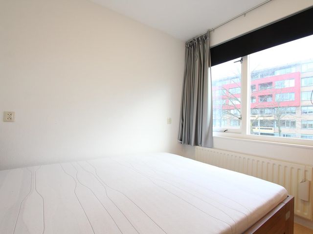 Asserring 123, Amstelveen