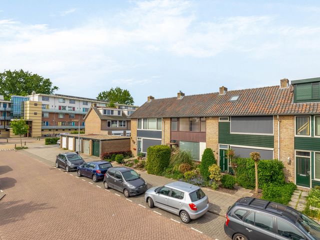 Van Maerlantstraat 14, Waddinxveen