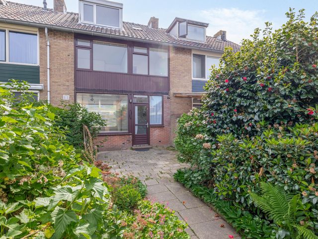 Van Maerlantstraat 14, Waddinxveen