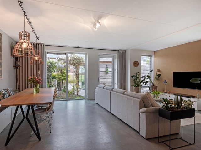 Parklaan 60, De Lier