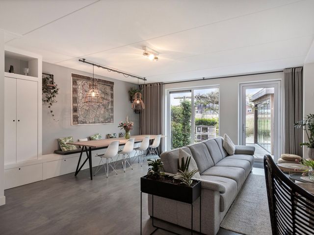 Parklaan 60, De Lier