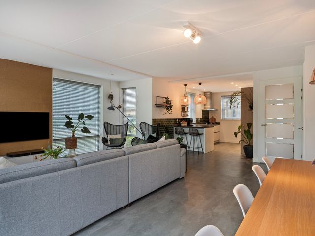 Parklaan 60, De Lier
