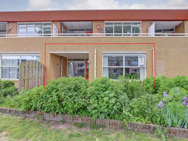Apollostraat 17, Strijen