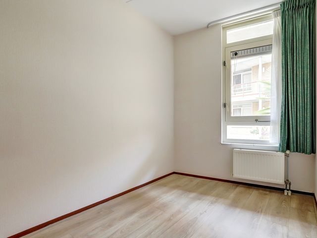 Apollostraat 17, Strijen