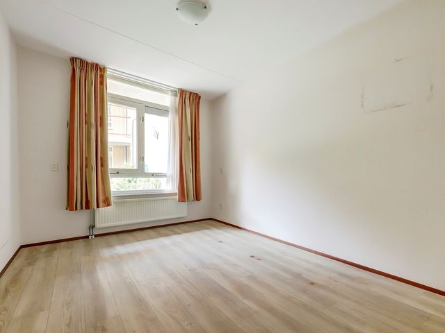 Apollostraat 17, Strijen