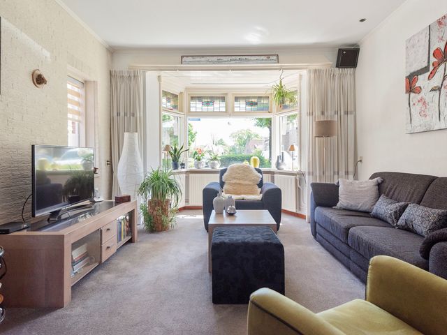 Julianaplein 7, Noordwijkerhout