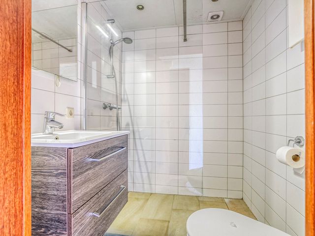 Wittensteyn 8, Hendrik-Ido-Ambacht