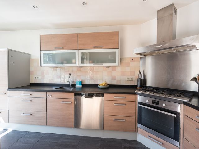 Strick van Linschotenstraat 4, Beverwijk