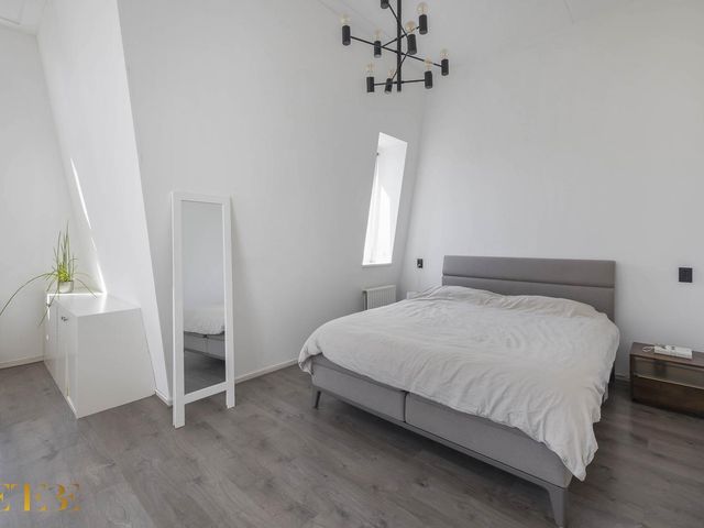 Offenbeker Bemden 19, Reuver