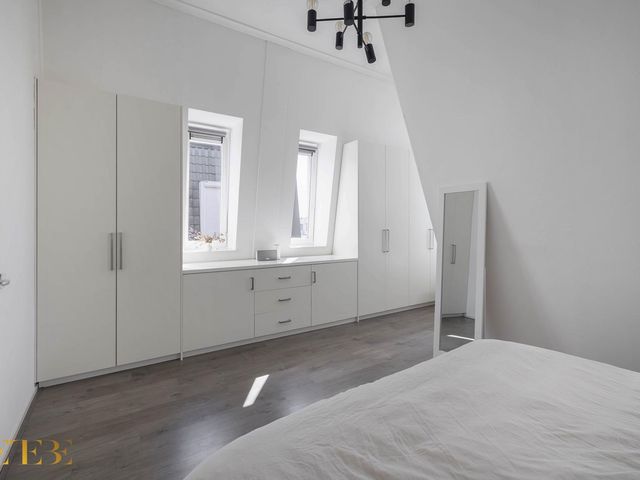 Offenbeker Bemden 19, Reuver