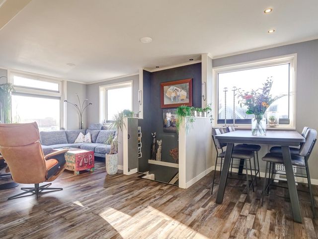Oude Rijksweg 105A, 'T Zand