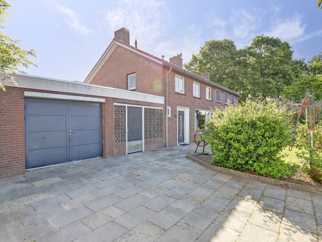 Hazeldonkse Zandweg 39, Zevenbergen