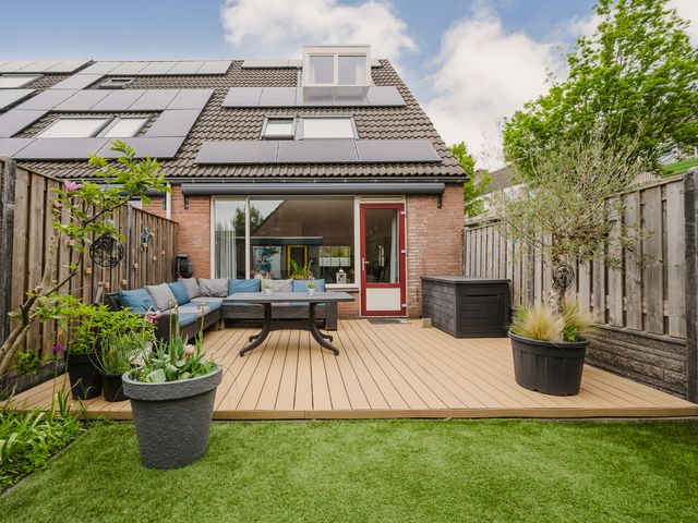 Zeefvoorde 26, Spijkenisse